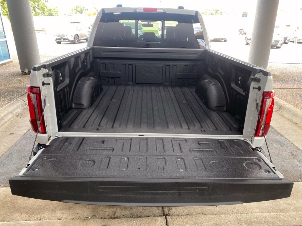 2026 Ford F-150 Lariat - 4WD - 5.0L V8