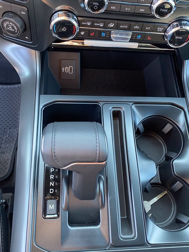 2026 Ford F-150 Lariat - 4WD - 5.0L V8