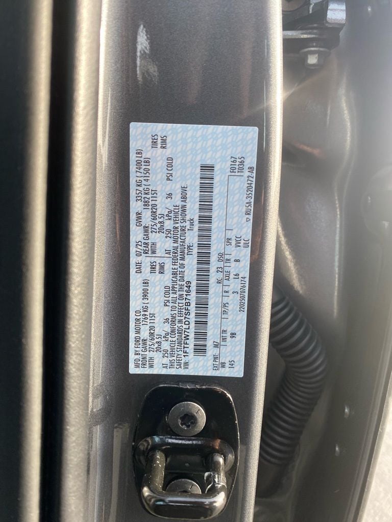 2025 Ford F-150 Platinum