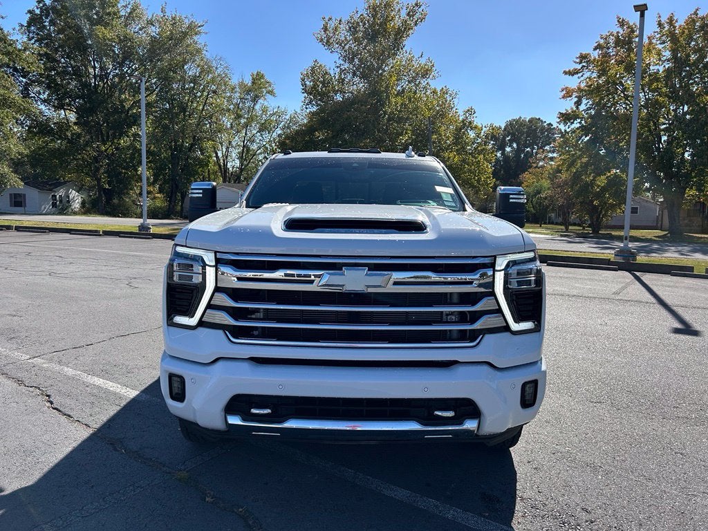 Used 2025 Chevrolet Silverado 3500HD High Country with VIN 1GC4KVEY4SF214092 for sale in Little Rock