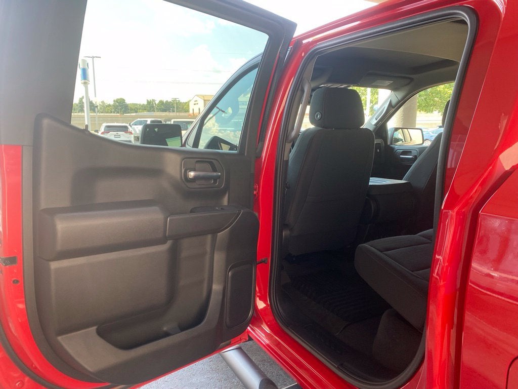 2023 Chevrolet Silverado 1500 Custom - 2WD - CLEAN CARFAX