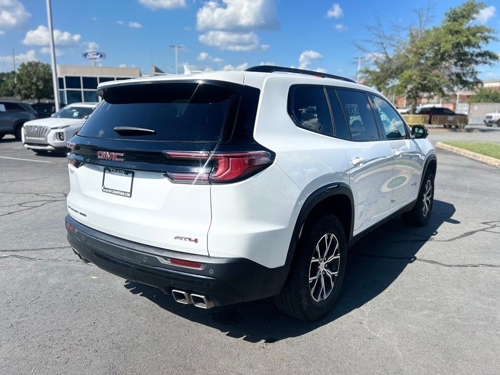 2025 GMC Acadia AT4