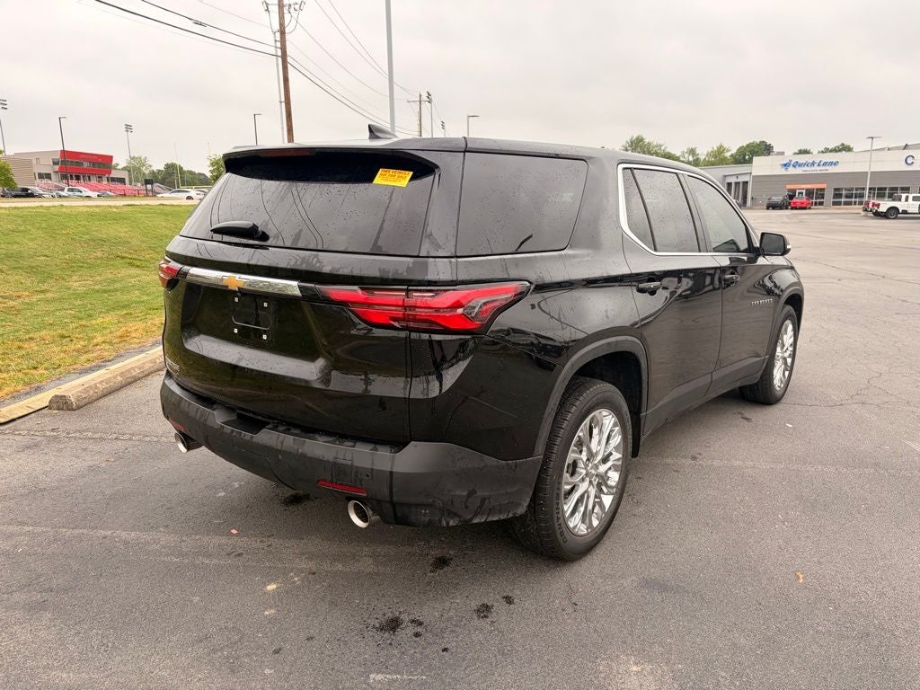 2023 Chevrolet Traverse LS