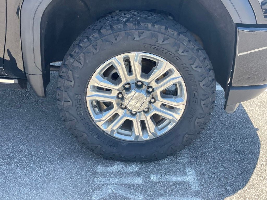 2023 GMC Sierra 2500HD Denali