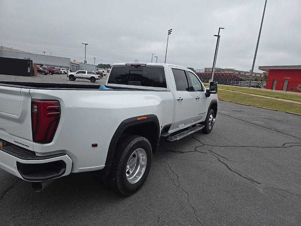 2025 GMC Sierra 3500HD Denali - RESERVE - 4WD - 6.6L V8 TURBODIESEL