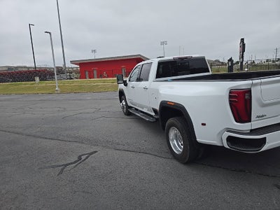 2025 GMC Sierra 3500HD Denali - RESERVE - 4WD - 6.6L V8 TURBODIESEL
