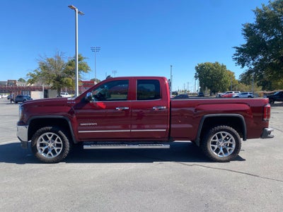 2017 GMC Sierra 1500 SLT - 4WD - 5.3L V8 - CLEAN CARFAX - LOW MILES