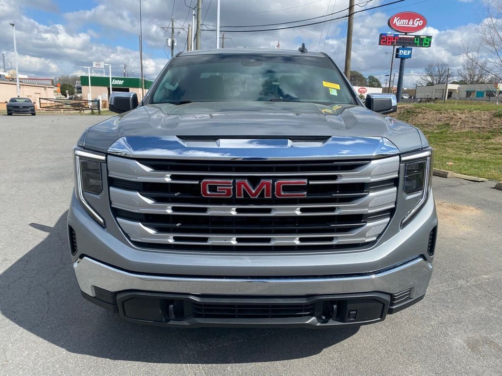 Used 2023 GMC Sierra 1500 SLE with VIN 1GTVUBE80PZ309977 for sale in Little Rock