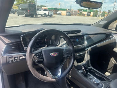 2023 Cadillac XT6 Sport