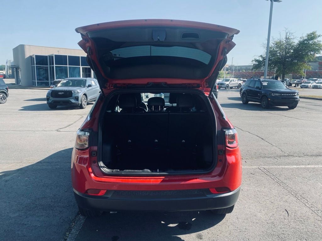 2023 Jeep Compass Latitude Lux - 4WD