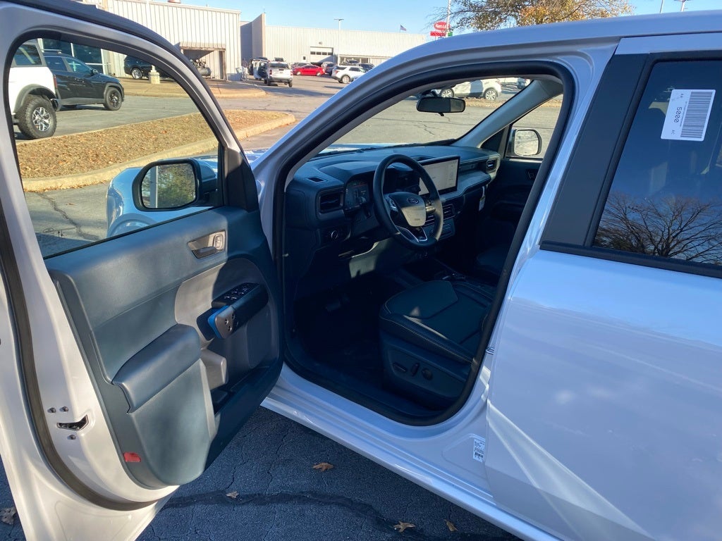 2026 Ford Maverick Lobo Standard