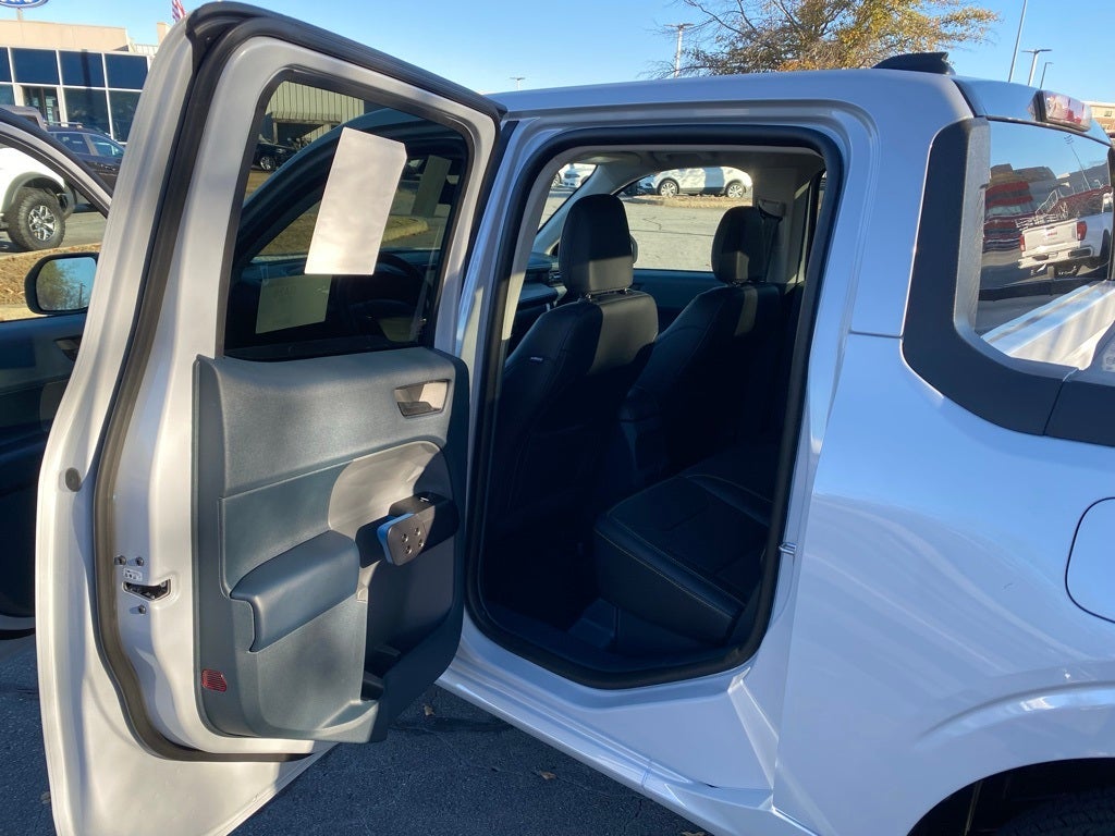 2026 Ford Maverick Lobo Standard