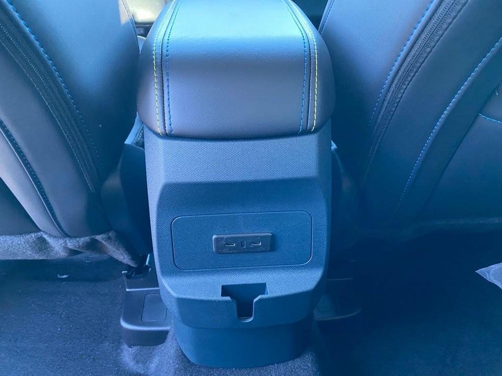 2026 Ford Maverick Lobo Standard