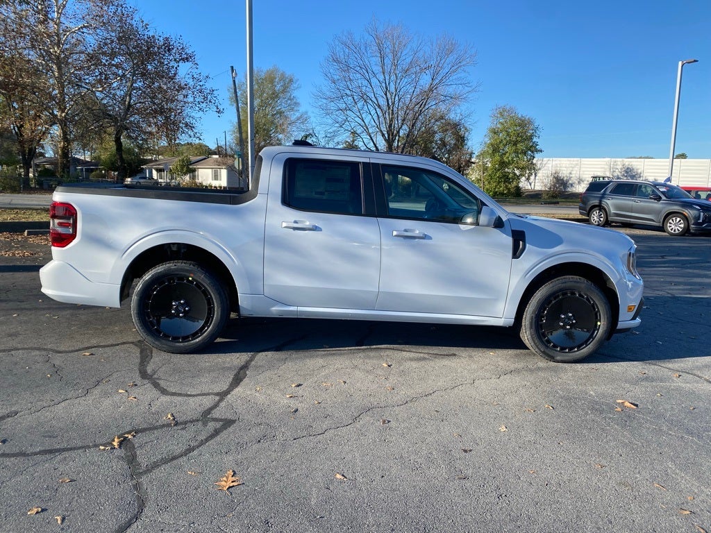 2026 Ford Maverick Lobo Standard