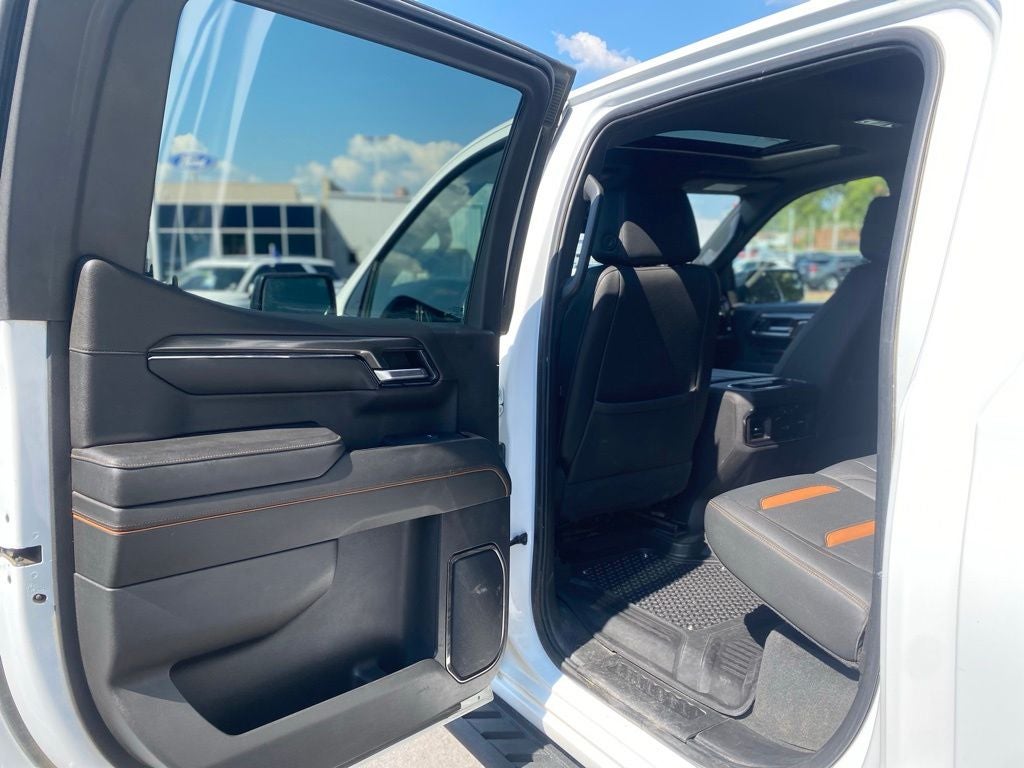 2024 GMC Sierra 1500 AT4 AT4 - POWER SUNROOF _ TECH PKG