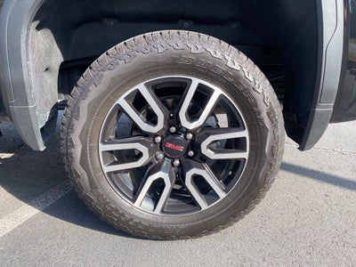 2025 GMC Sierra 1500 AT4 - 6.2L V-8 - TECHNOLOGY PACKAGE