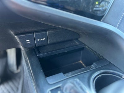 2019 Toyota Camry SE - FORD BLUE CERTIFIED