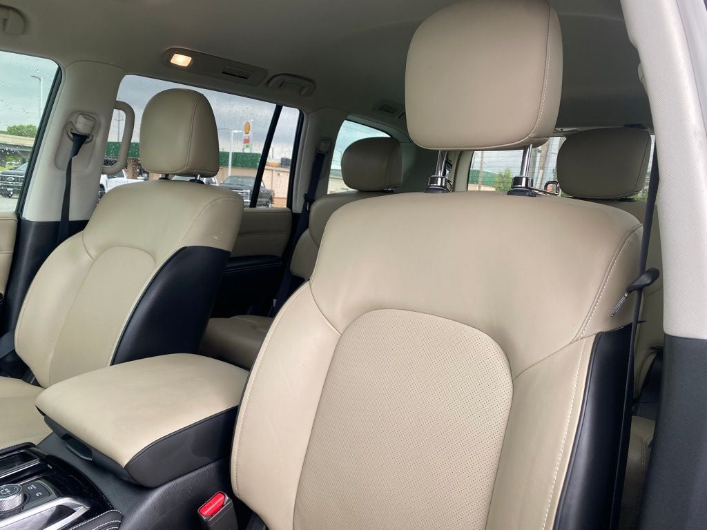 2023 INFINITI QX80 Premium Select