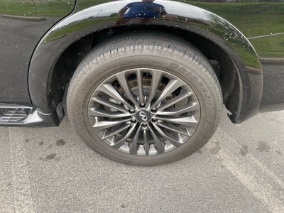 2023 INFINITI QX80 Premium Select