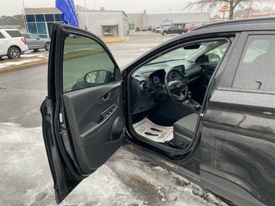 2021 Hyundai Kona SEL Plus