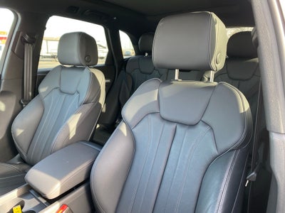 2025 Audi Q5 45 S line Premium quattro