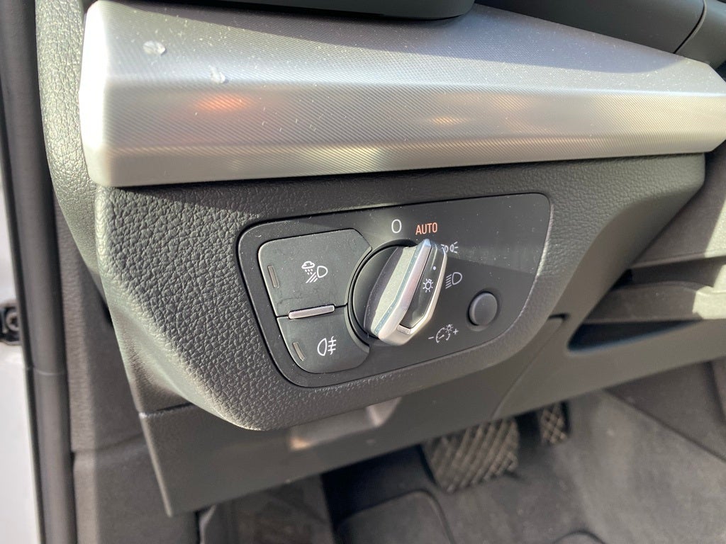 2025 Audi Q5 45 S line Premium quattro