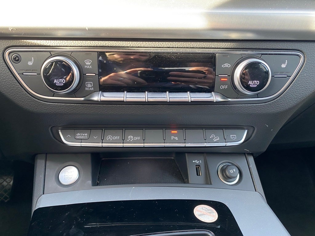 2025 Audi Q5 45 S line Premium quattro