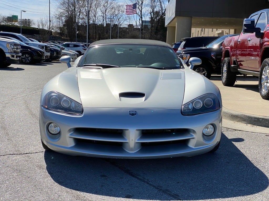 2003 Dodge Viper SRT10