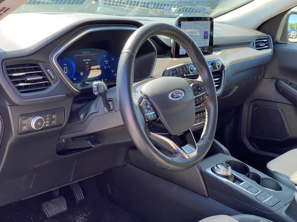 2021 Ford Escape Plug-In Hybrid Titanium