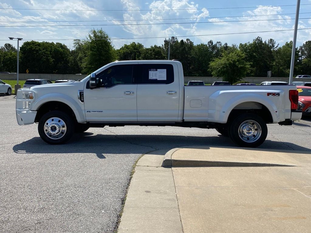 2022 Ford F-450SD Platinum