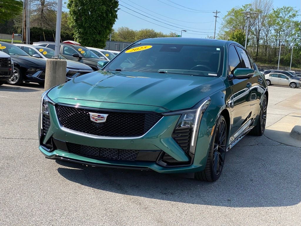 2025 Cadillac CT5 Sport