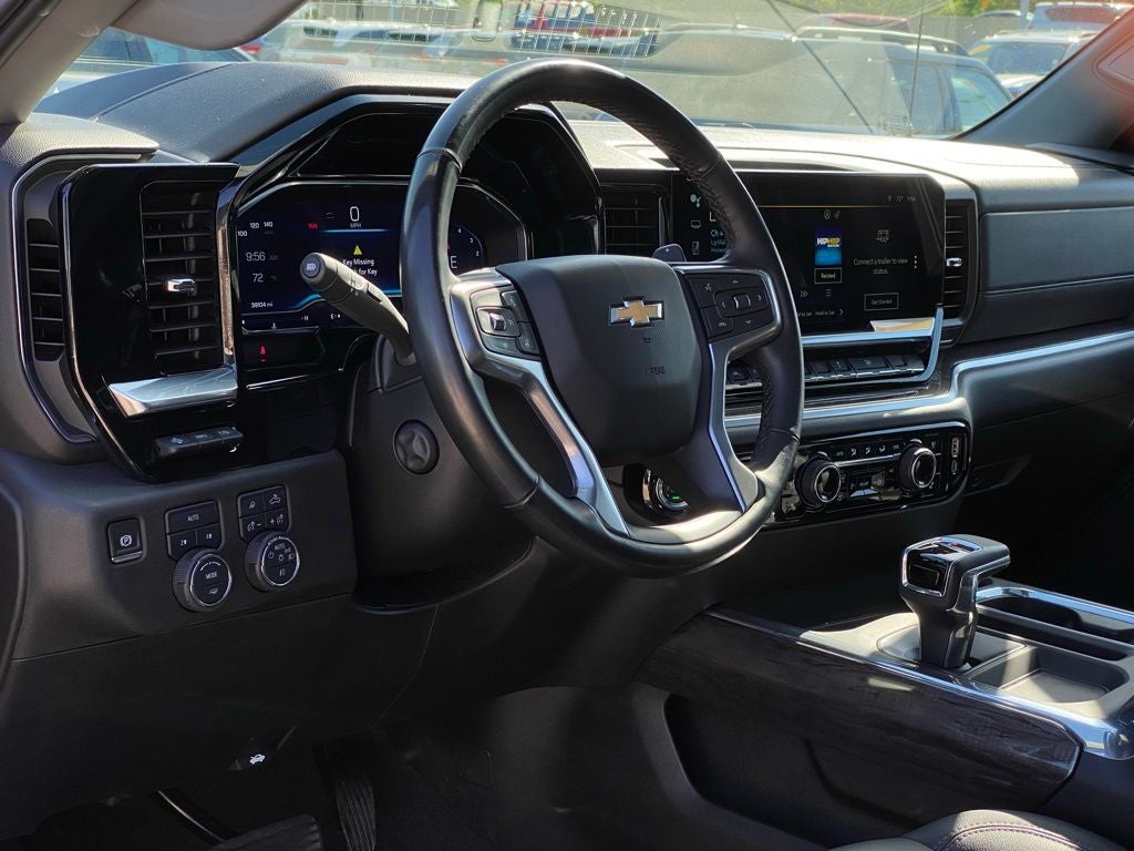 2024 Chevrolet Silverado 1500 LTZ