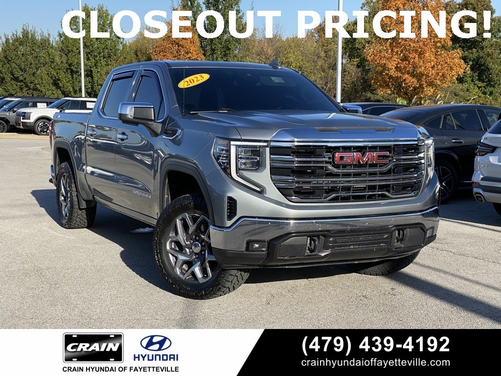 2023 GMC Sierra 1500 SLT BRAND NEW TIRES, LEVELED