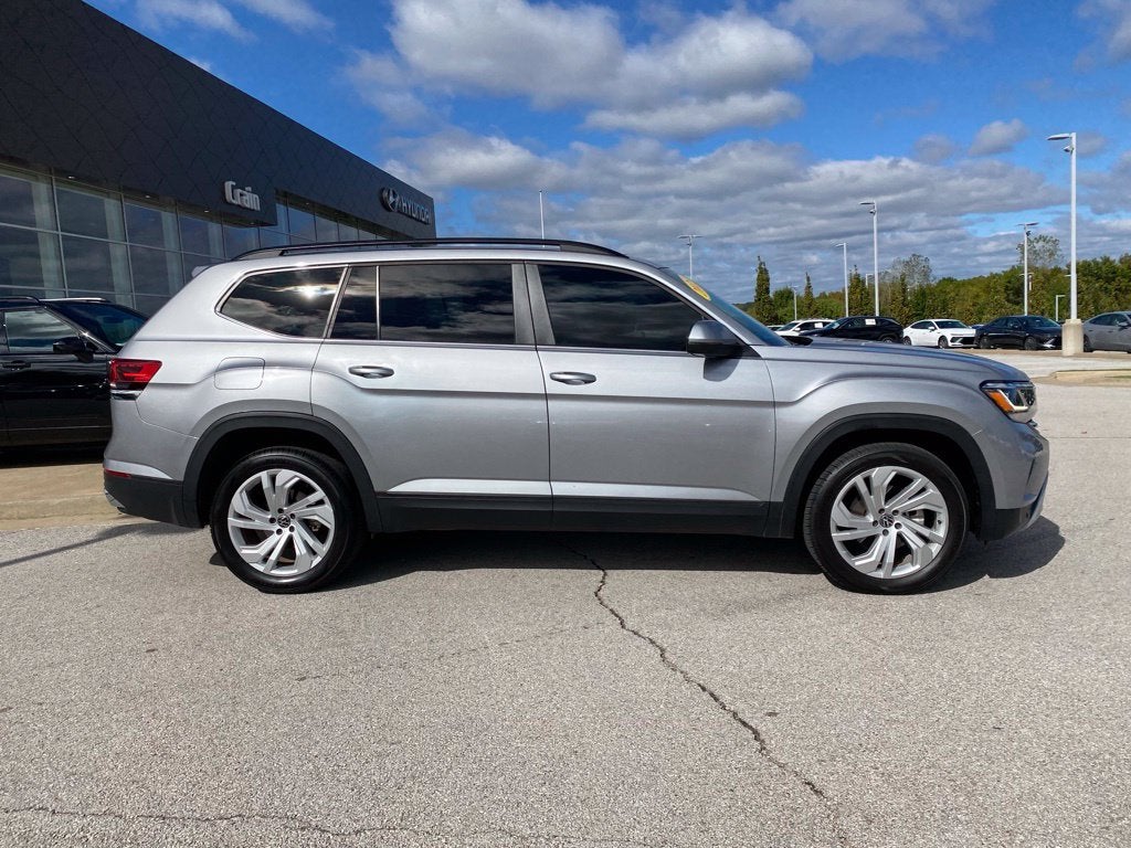 2023 Volkswagen Atlas 3.6L V6 SE w/Technology