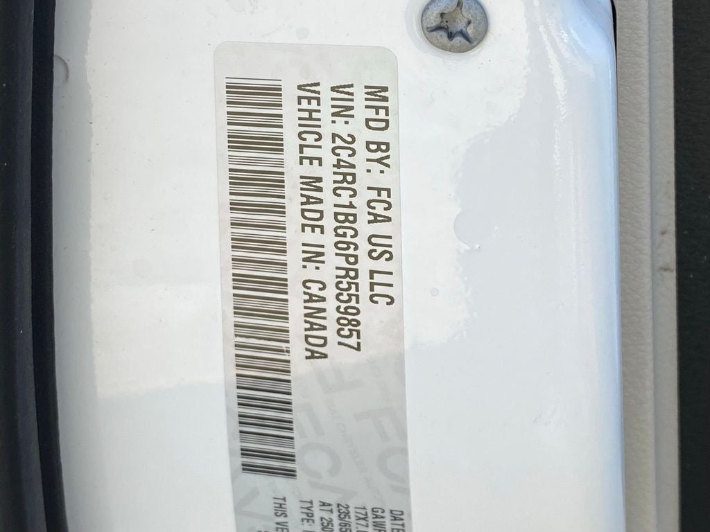 2023 Chrysler Pacifica Touring L