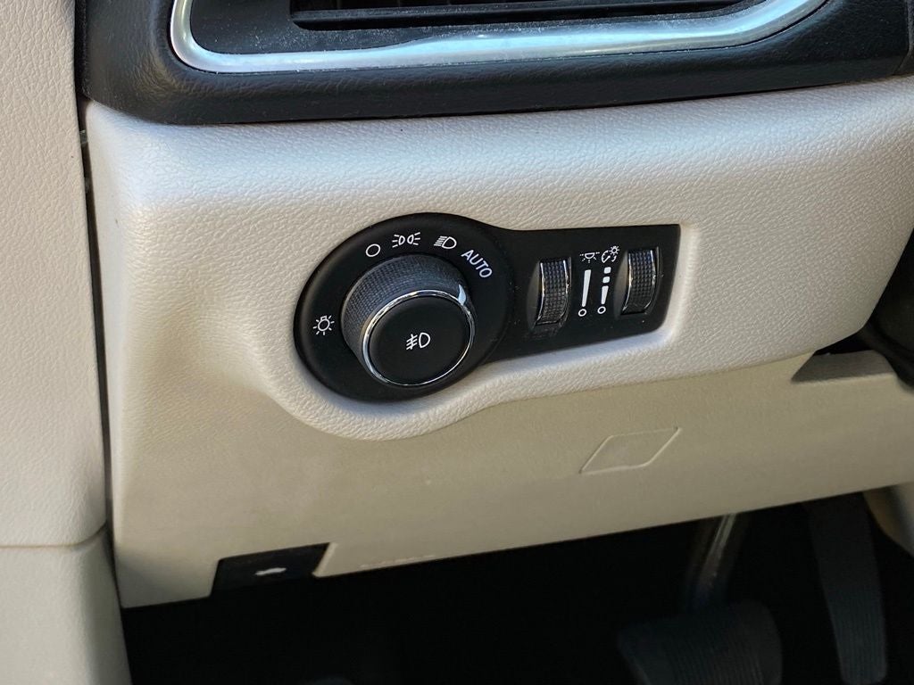 2017 Chrysler Pacifica Touring L Plus