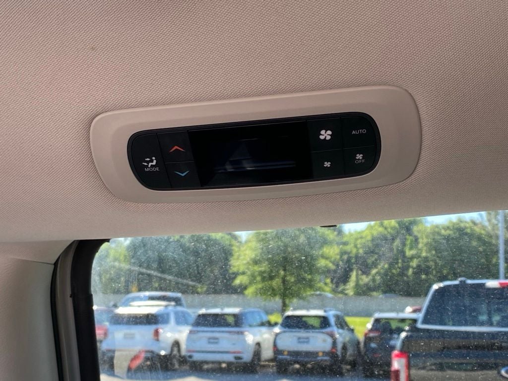 2017 Chrysler Pacifica Touring L Plus
