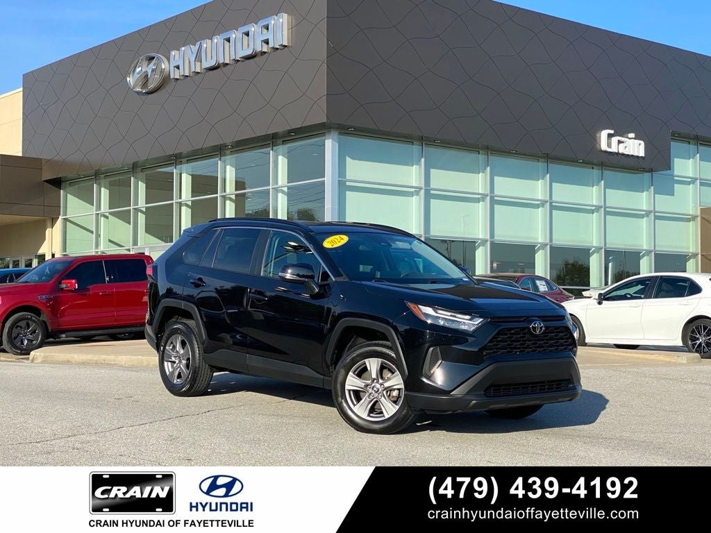 2024 Toyota RAV4 XLE