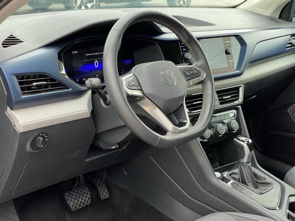 2024 Volkswagen Taos 1.5T SE