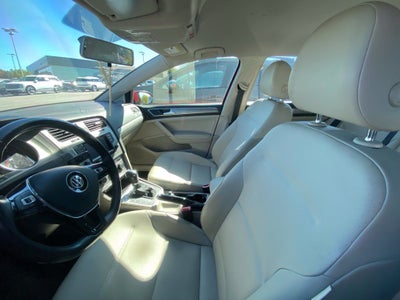 2015 Volkswagen Golf SportWagen S