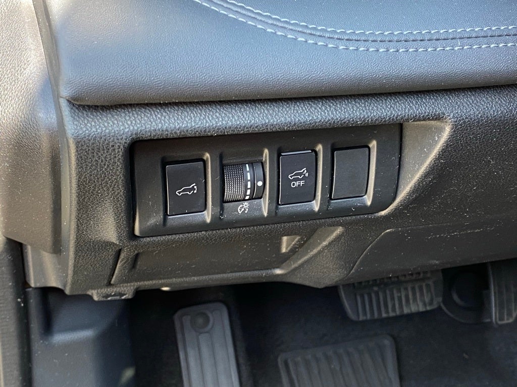 2021 Subaru Outback Limited LOCAL TRADE CLEAN CARFAX