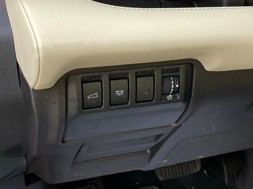 2023 Subaru Ascent Limited AWD NEW TIRES CLEAN CARFAX