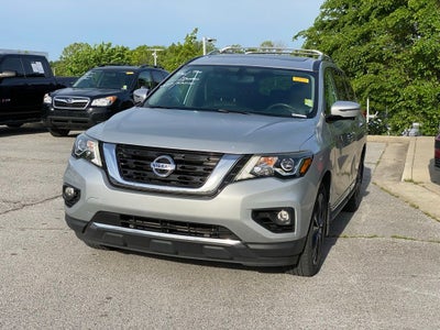 2017 Nissan Pathfinder Platinum