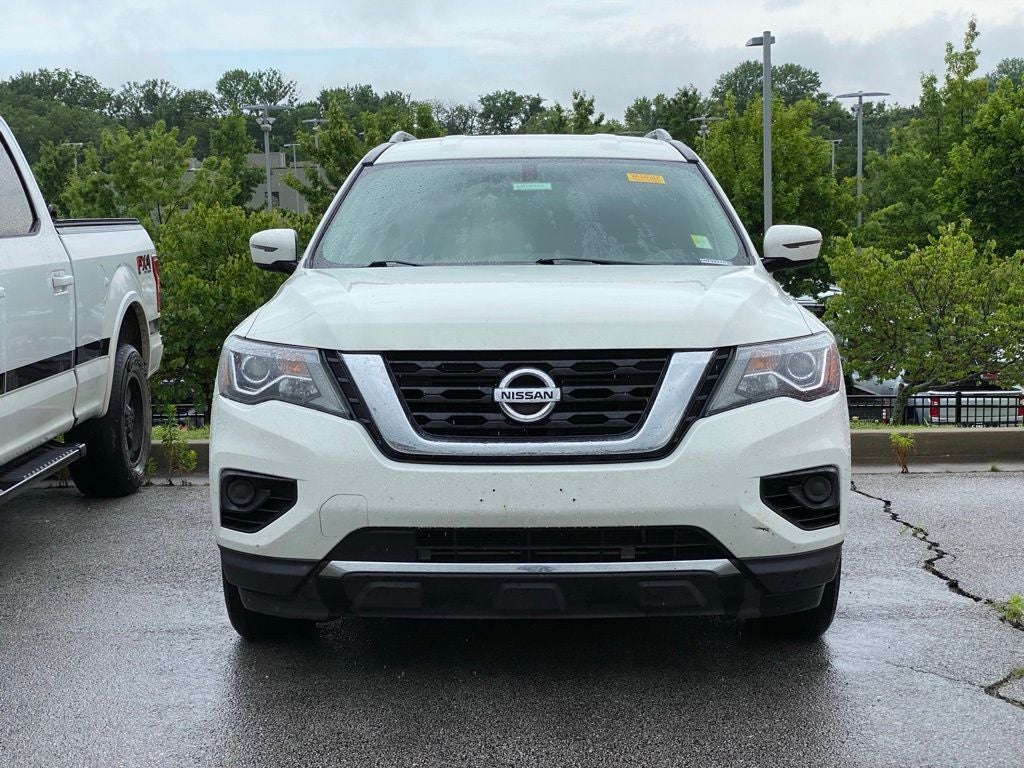 2019 Nissan Pathfinder S