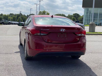 2015 Hyundai Elantra SE