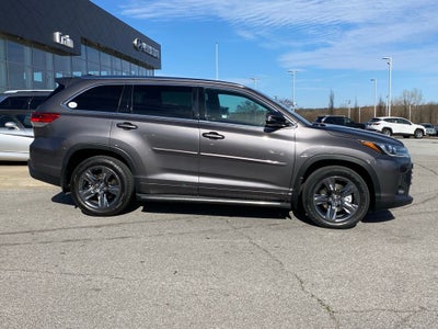 2017 Toyota Highlander Limited Platinum