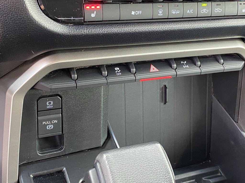 2023 Toyota Tundra SR5