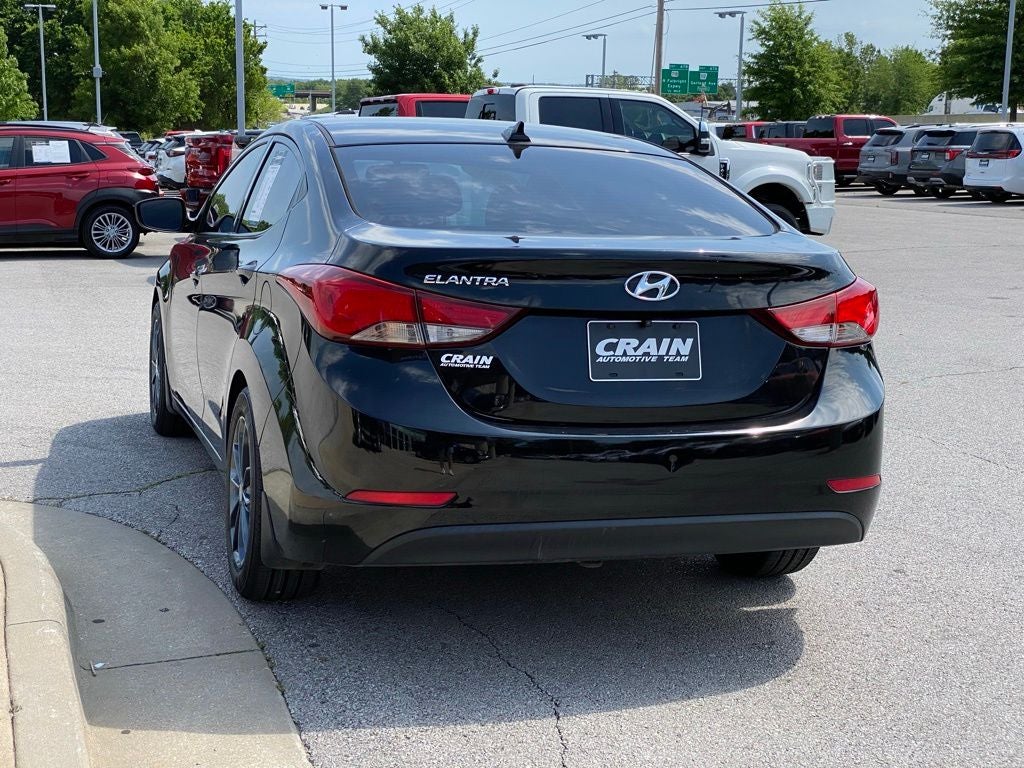 2016 Hyundai Elantra SE
