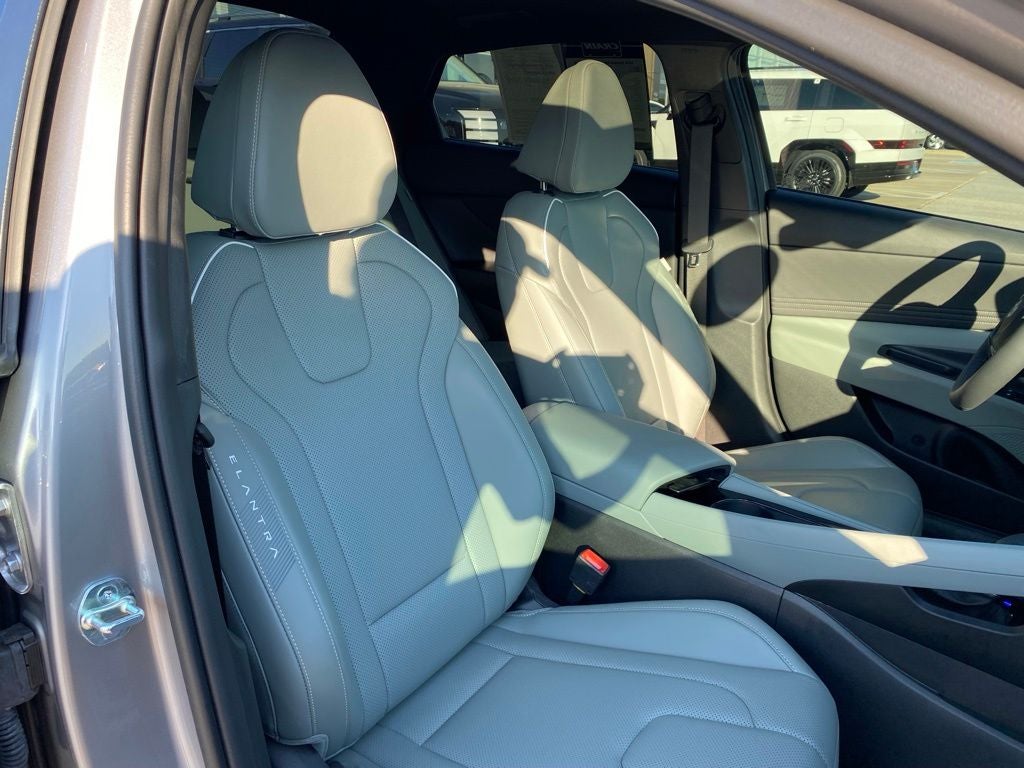 2026 Hyundai Elantra Hybrid Limited
