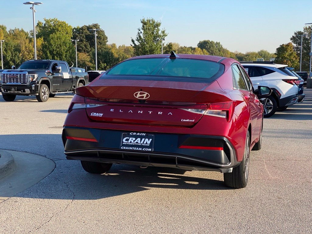 2024 Hyundai Elantra Limited